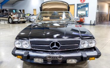 Mercedes-Benz-400-Series-1979-Other-21