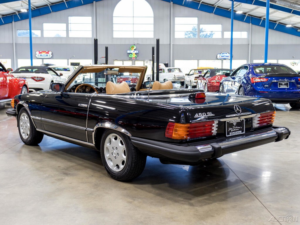 Mercedes-Benz-400-Series-1979-Other-4