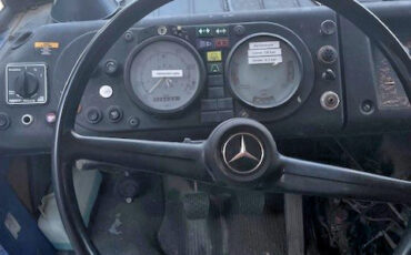 Mercedes-Benz-407-1976-14