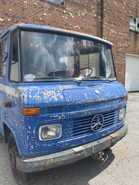 Mercedes-Benz-407-1976-2