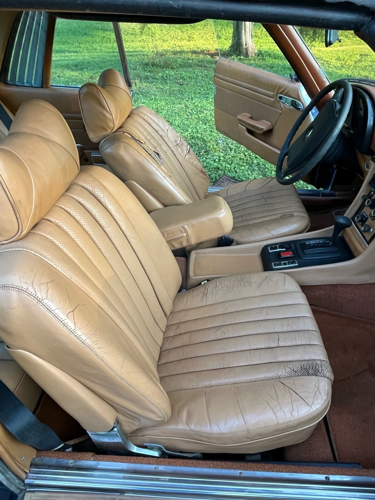 Mercedes-Benz-450SLC-1974-24