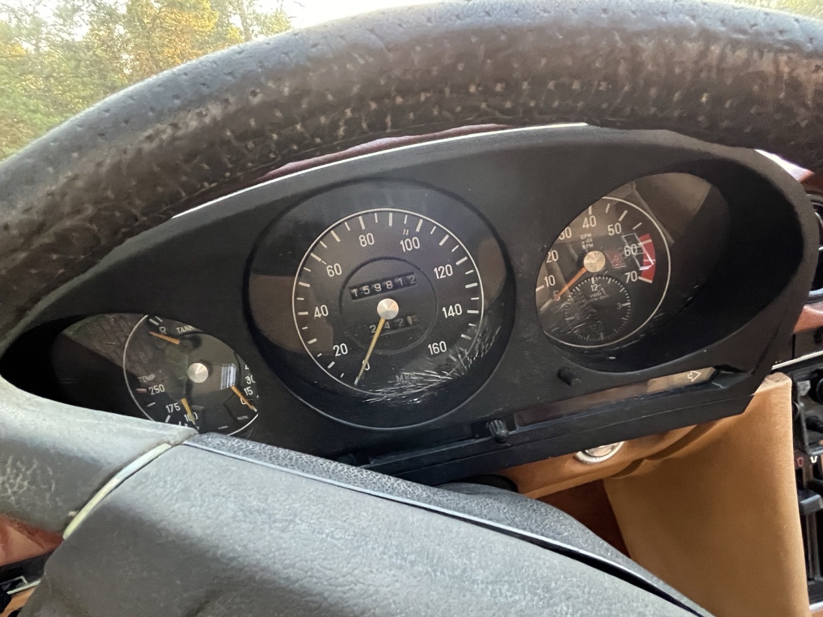Mercedes-Benz-450SLC-1974-29