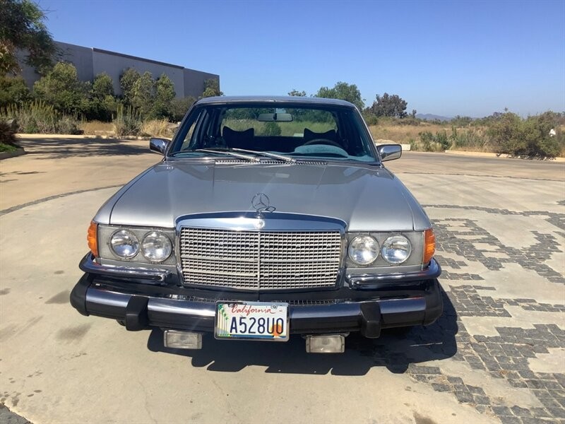 Mercedes-Benz-450se-1976-Sedan-1