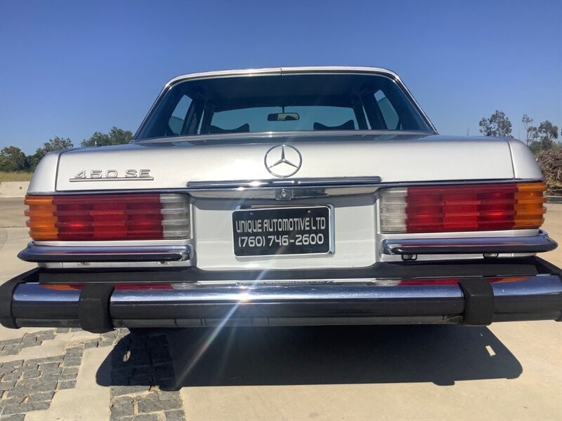 Mercedes-Benz-450se-1976-Sedan-16