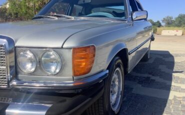 Mercedes-Benz-450se-1976-Sedan-7