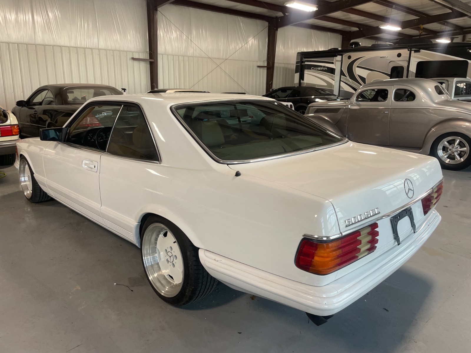 Mercedes-Benz-500-Series-1980-Coupe-8