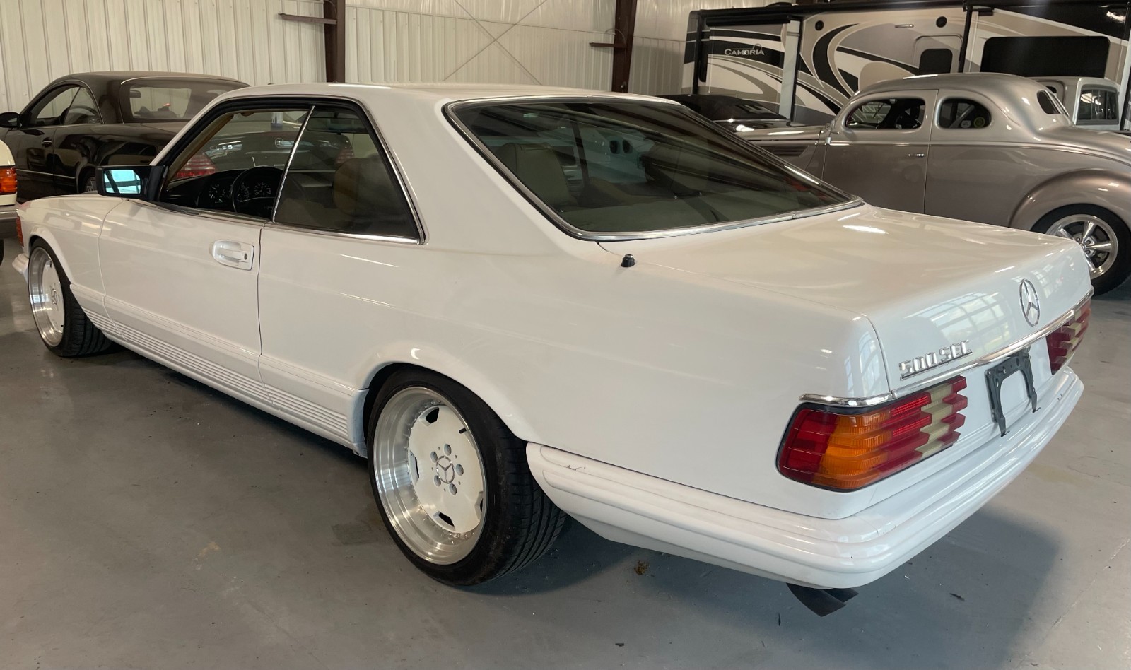 Mercedes-Benz-500-Series-1980-Coupe-9