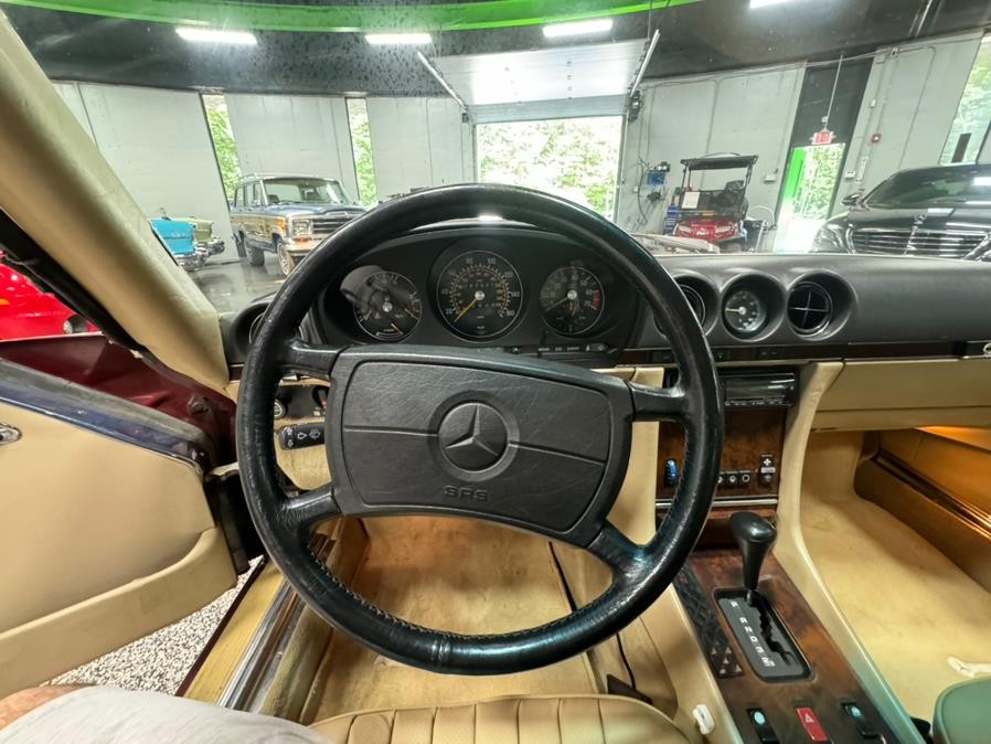 Mercedes-Benz-500-Series-1986-Convertible-13
