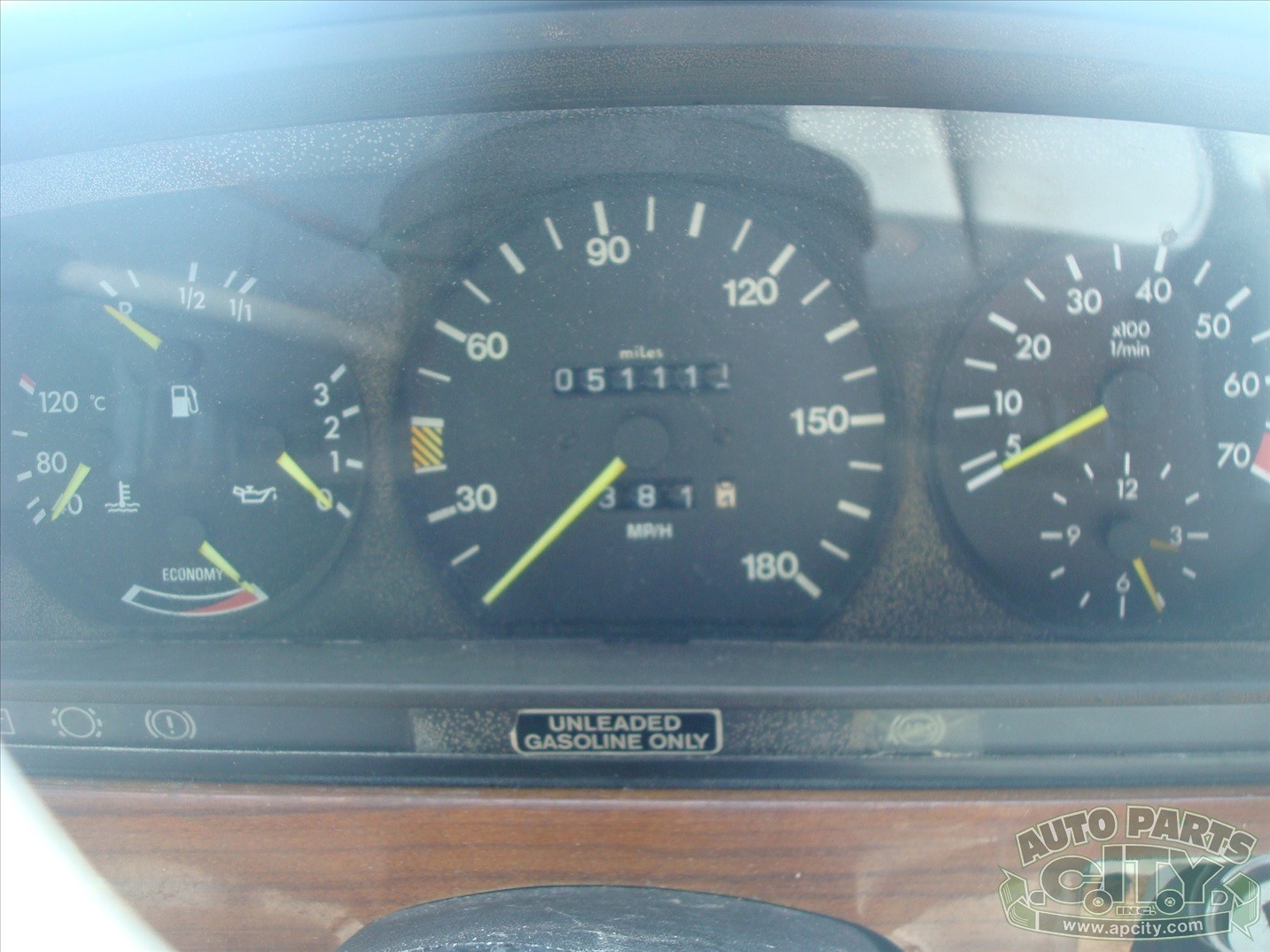 Mercedes-Benz-500-Series-1986-Limousine-7
