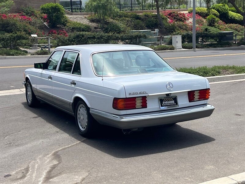 Mercedes-Benz-500-Series-1987-3