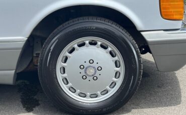 Mercedes-Benz-500-Series-1987-8