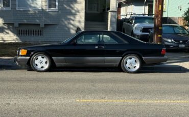Mercedes-Benz-500-Series-1990-Coupe-1