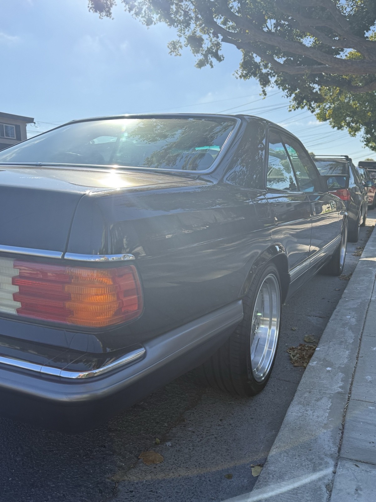 Mercedes-Benz-500-Series-1990-Coupe-11