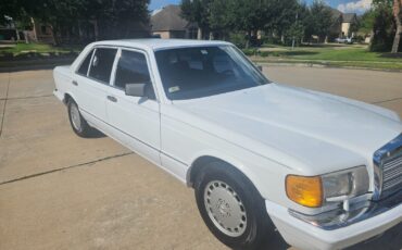 Mercedes-Benz-500-Series-1990-Sedan-6