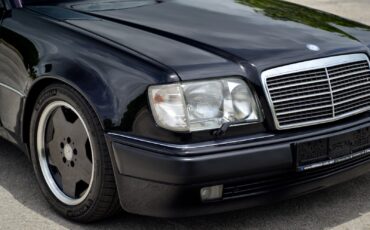 Mercedes-Benz-500-Series-1993-Sedan-14