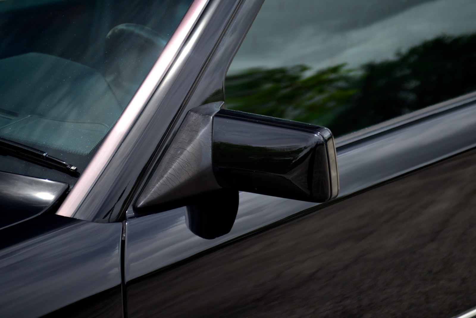 Mercedes-Benz-500-Series-1993-Sedan-18
