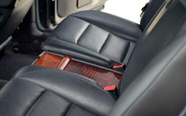 Mercedes-Benz-500-Series-1993-Sedan-34