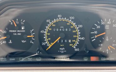Mercedes-Benz-500-Series-1994-Sedan-16