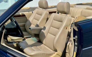 Mercedes-Benz-E-Class-1994-Convertible-12