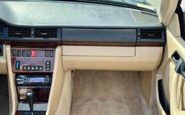 Mercedes-Benz-E-Class-1994-Convertible-20