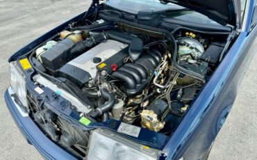 Mercedes-Benz-E-Class-1994-Convertible-24