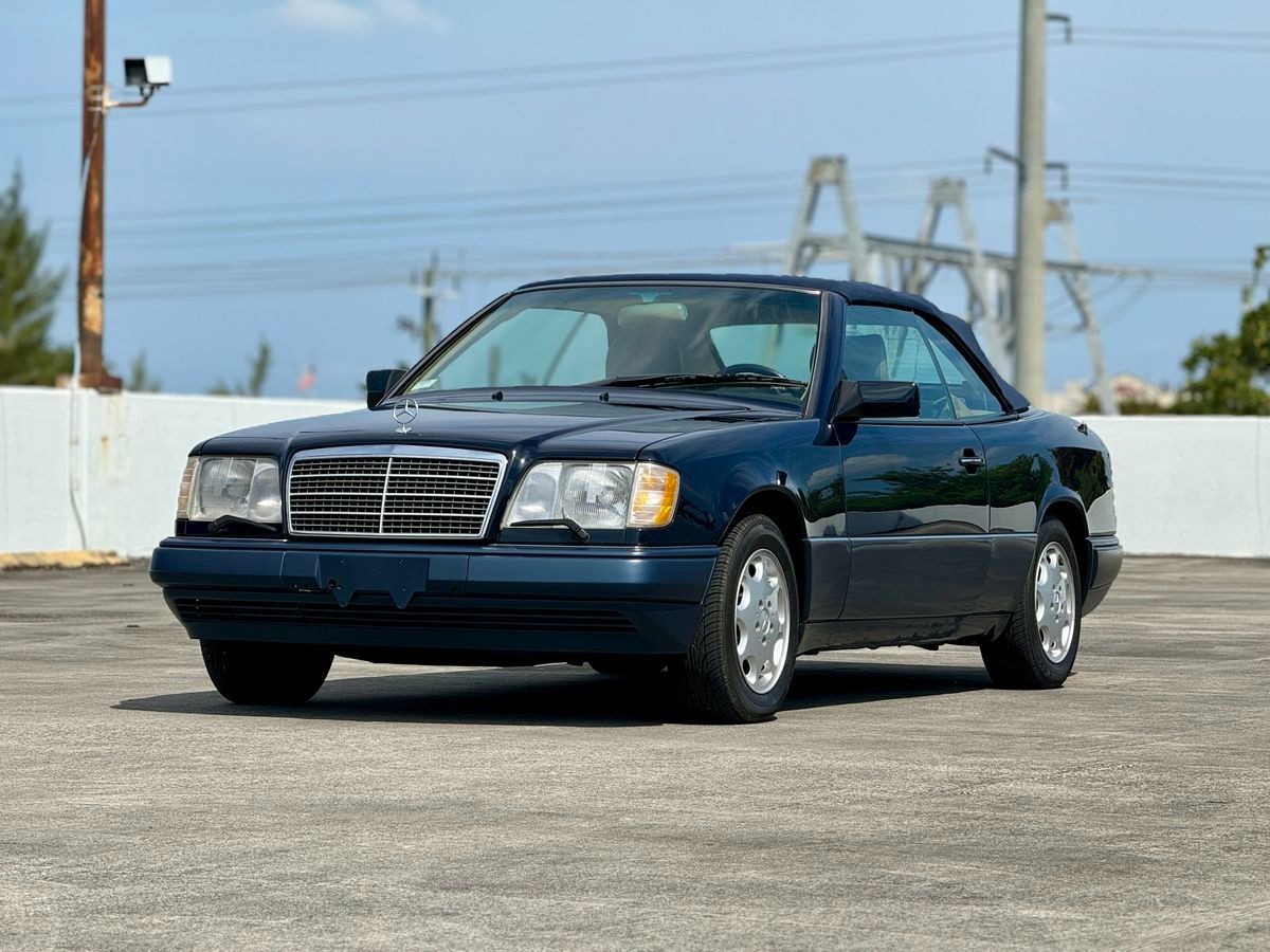 Mercedes-Benz-E-Class-1994-Convertible
