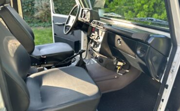 Mercedes-Benz-G-Class-1986-SUV-11