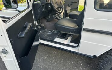 Mercedes-Benz-G-Class-1986-SUV-21