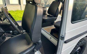 Mercedes-Benz-G-Class-1986-SUV-24