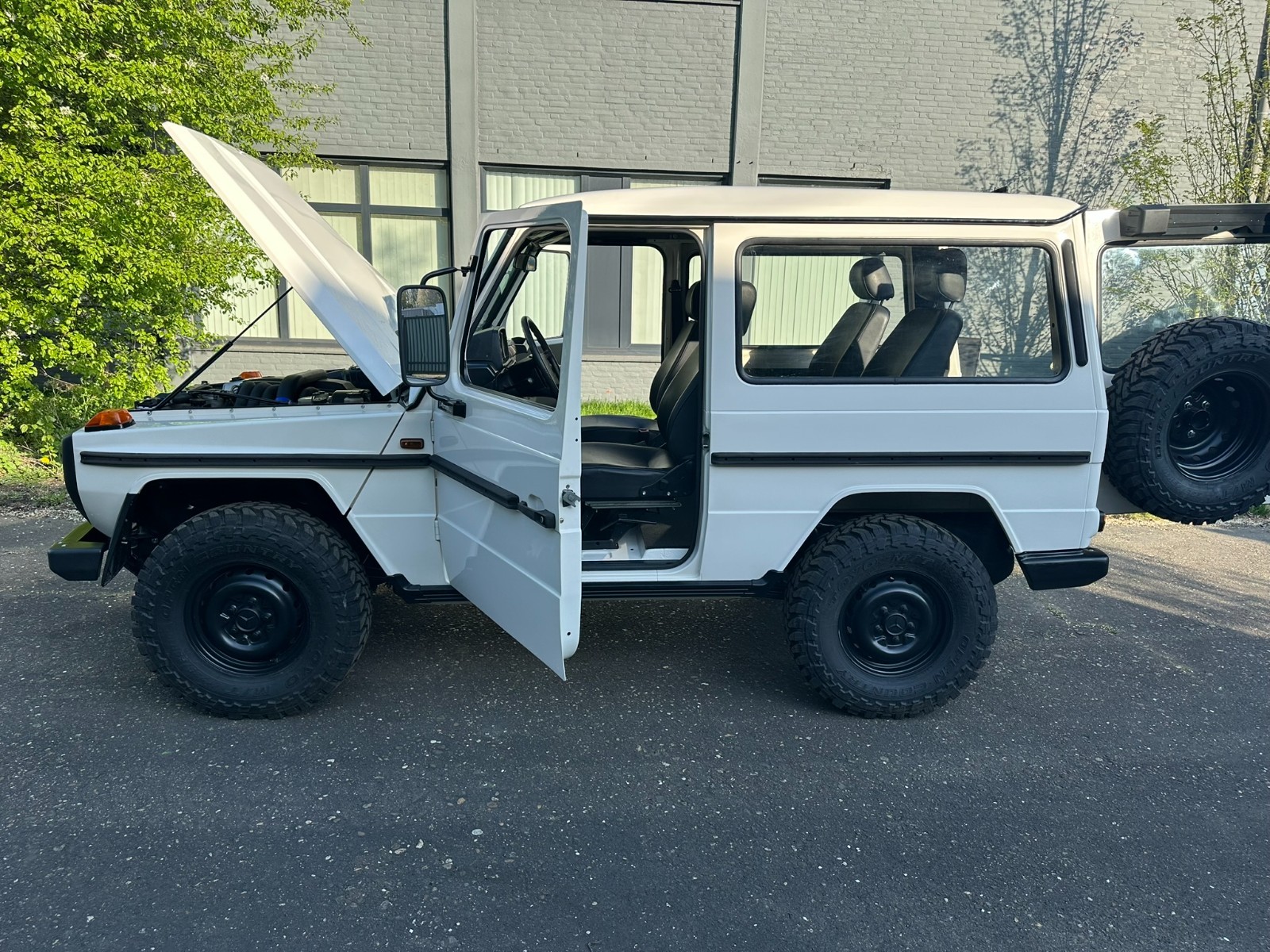 Mercedes-Benz-G-Class-1986-SUV-38