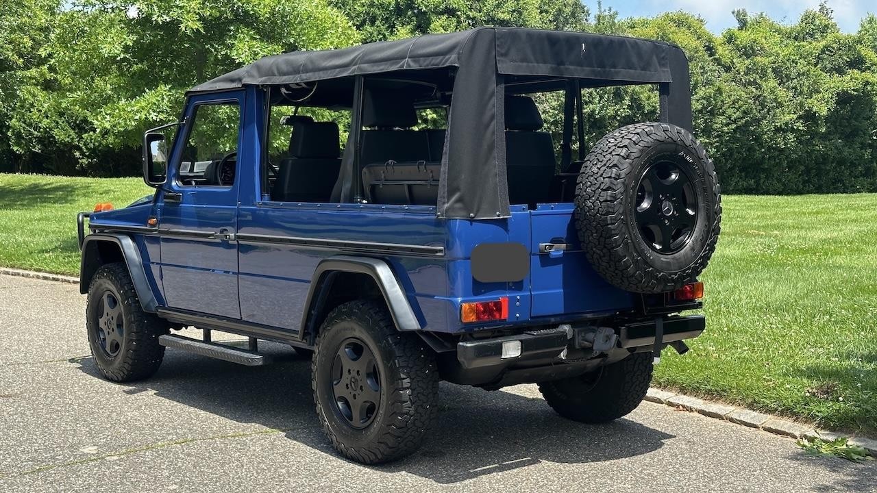 Mercedes-Benz-G-Wagon-1990-11