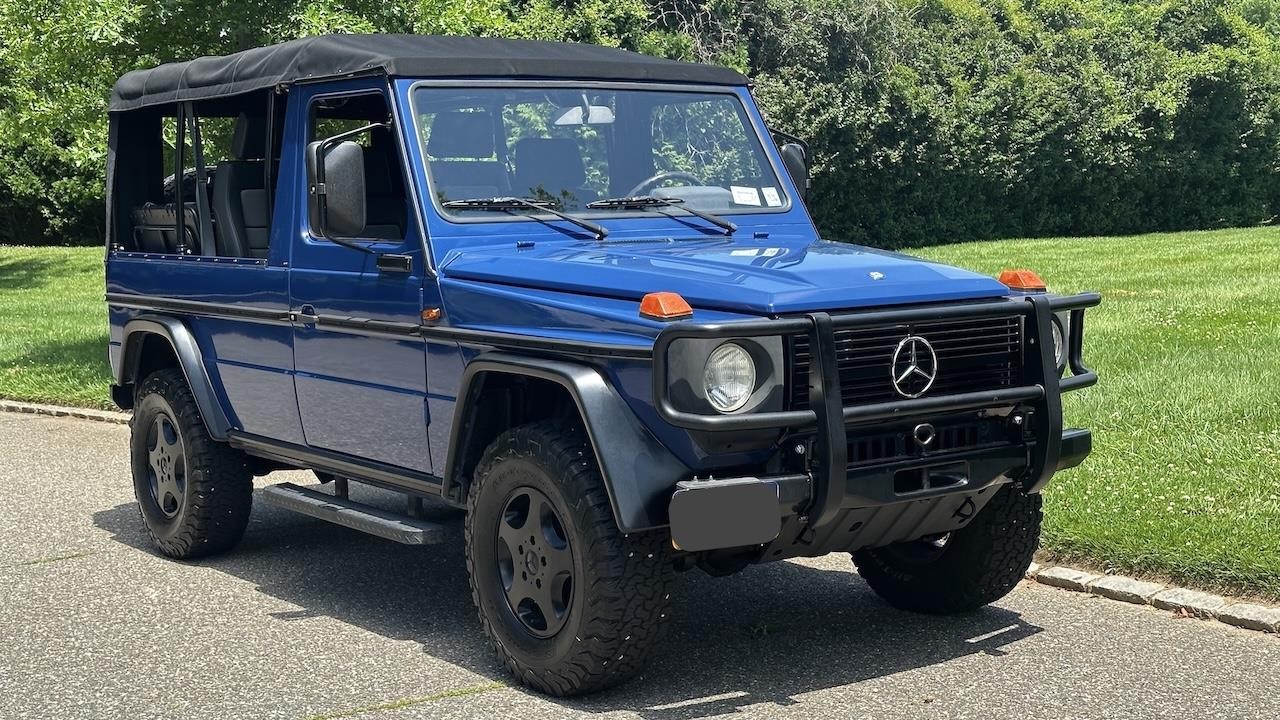 Mercedes-Benz-G-Wagon-1990-2