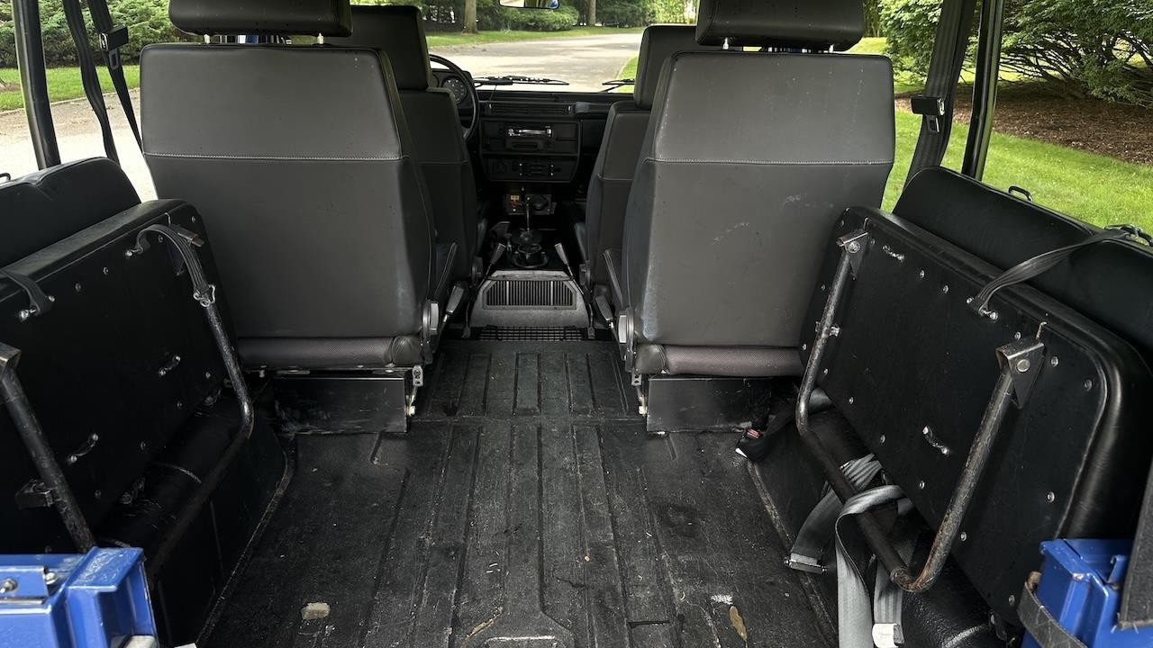 Mercedes-Benz-G-Wagon-1990-20