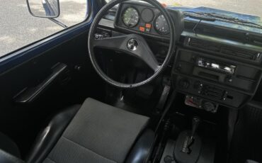 Mercedes-Benz-G-Wagon-1990-27