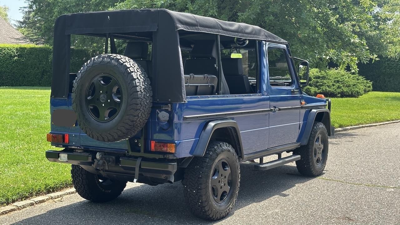 Mercedes-Benz-G-Wagon-1990-7