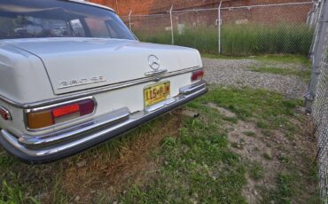 Mercedes-Benz-Other-1971-2