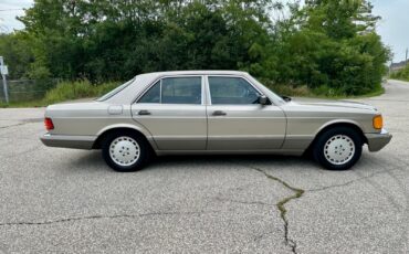 Mercedes-Benz-S-Class-1989-Sedan-14