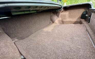 Mercedes-Benz-S-Class-1989-Sedan-27