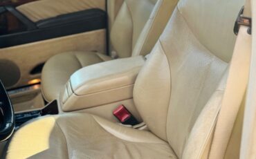 Mercedes-Benz-S-Class-1992-Sedan-16