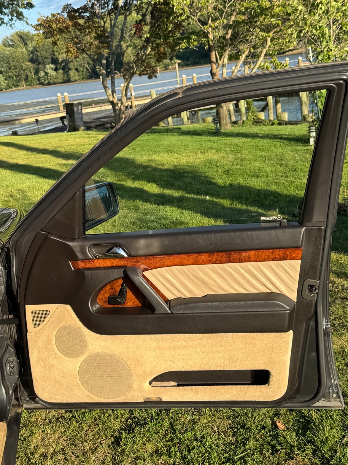 Mercedes-Benz-S-Class-1992-Sedan-20