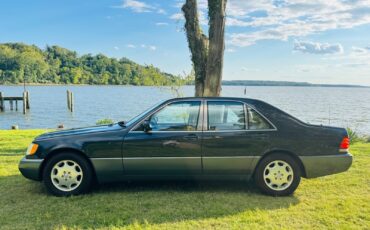 Mercedes-Benz-S-Class-1992-Sedan-4