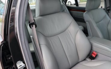 Mercedes-Benz-S-Class-1993-Sedan-15