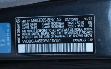 Mercedes-Benz-S-Class-1993-Sedan-21