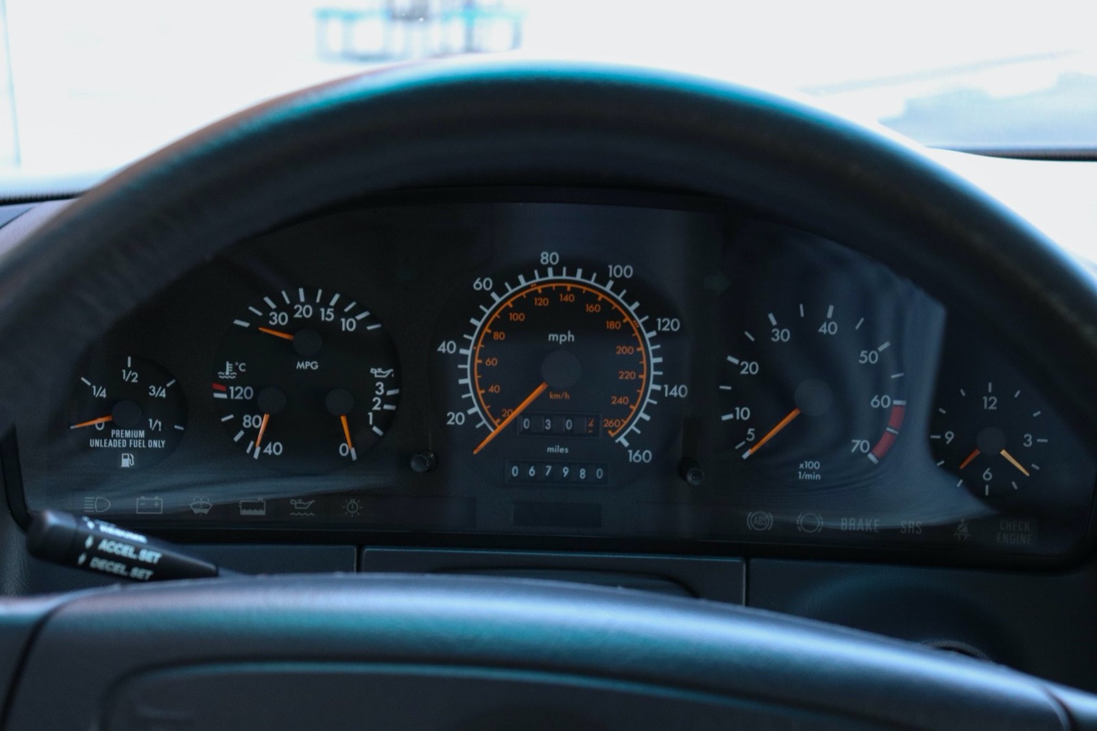 Mercedes-Benz-S-Class-1993-Sedan-23
