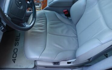 Mercedes-Benz-S-Class-1993-Sedan-24