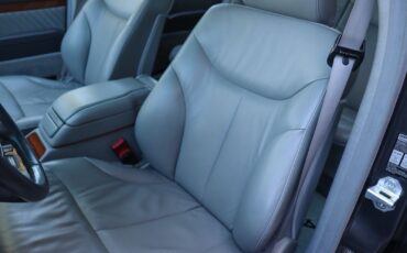 Mercedes-Benz-S-Class-1993-Sedan-25