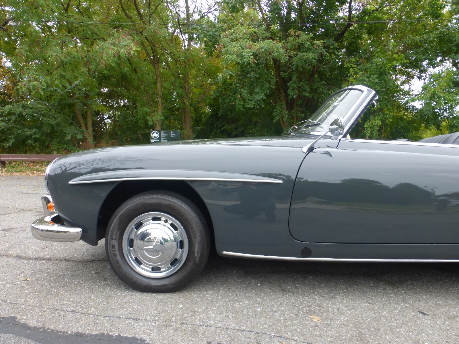 Mercedes-Benz-SL-Class-1958-Convertible-10