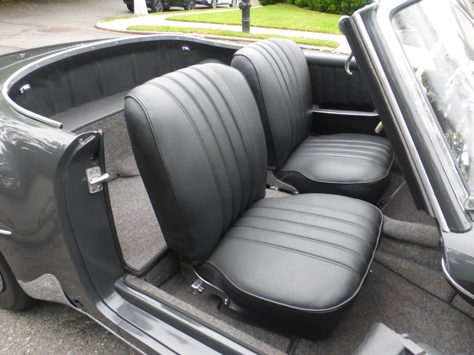 Mercedes-Benz-SL-Class-1958-Convertible-23