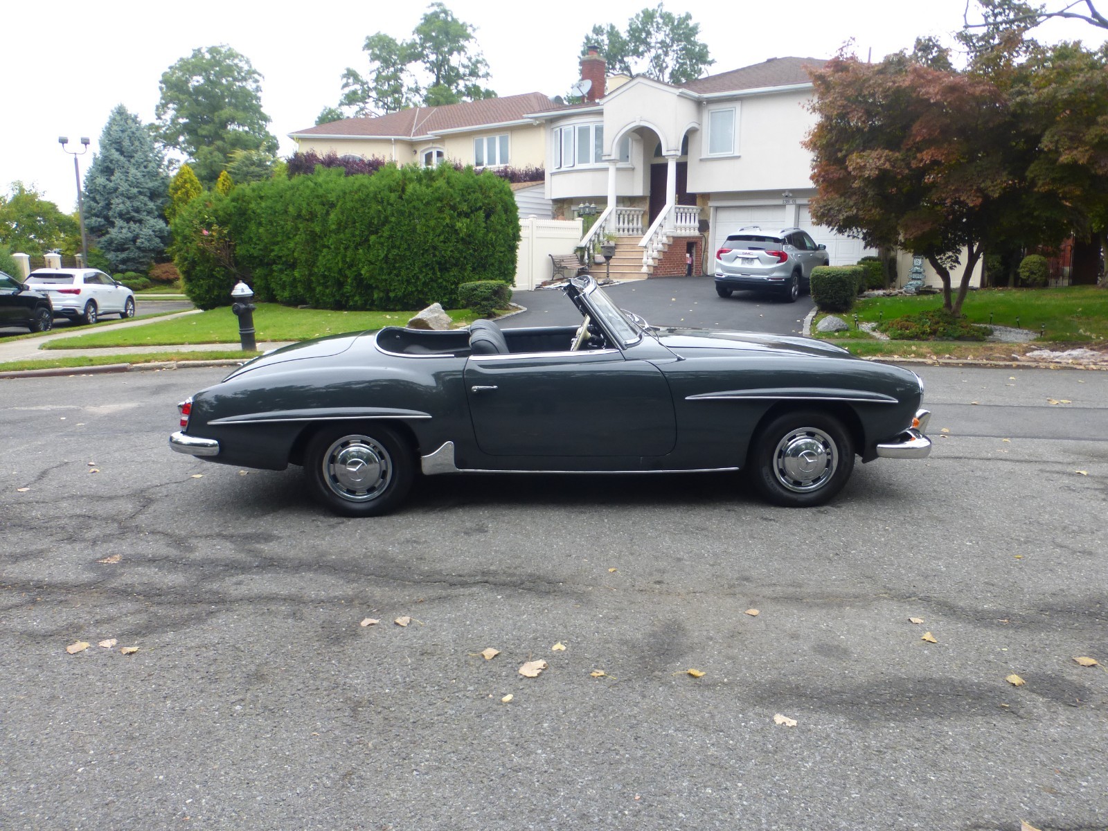 Mercedes-Benz-SL-Class-1958-Convertible-3