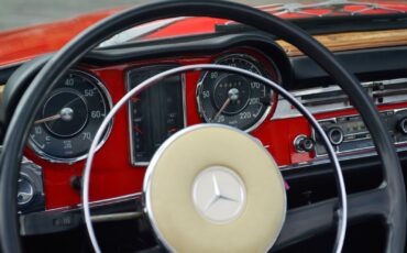 Mercedes-Benz-SL-Class-1964-Convertible-16